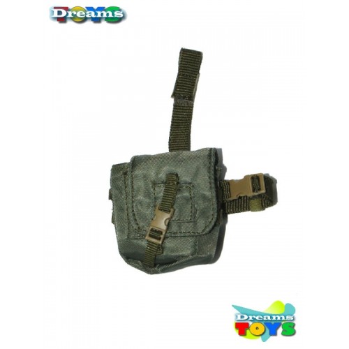 1/6 Maleta piernera verde Flagset