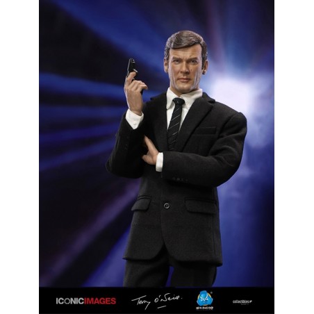 1/6 Roger Moore Officially Licensed Action Figure