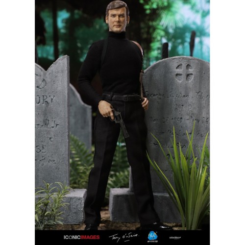 1/6 Roger Moore Officially Licensed Action Figure