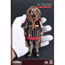 1/12 Roman Standard Bearer